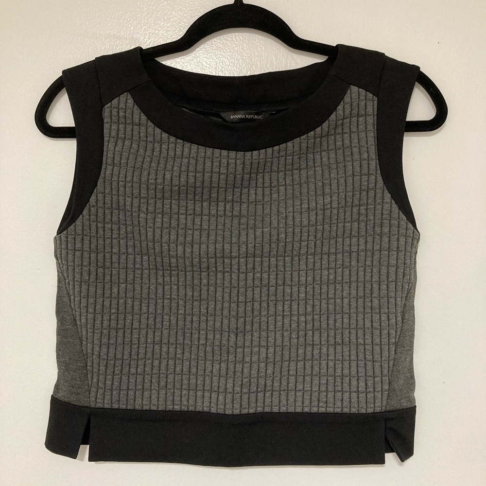 Banana Republic Cropped Quilted Vest XS